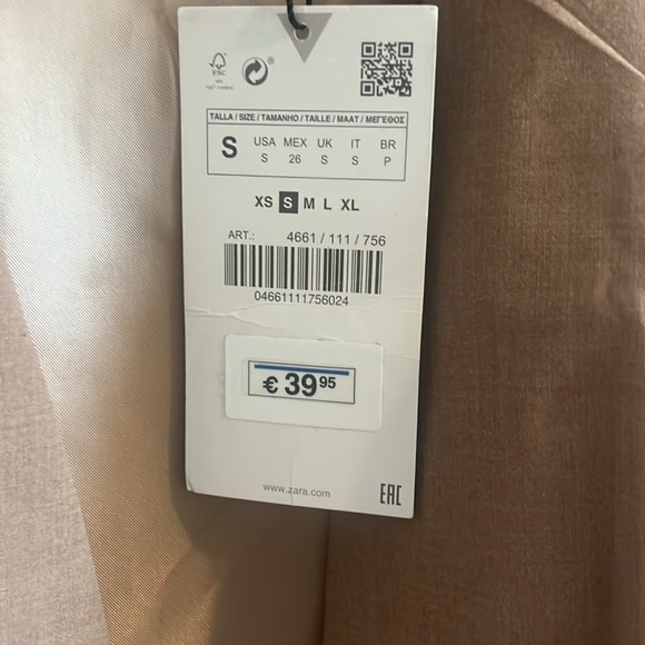 Zara sleeveless blazer - Picture 3 of 3